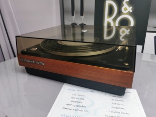 BEOGRAM 1000 TURNTABLE